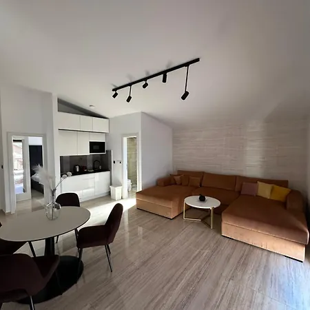 Zvoncica Deluxe Vodice