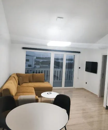 Zvoncica Deluxe Vodice