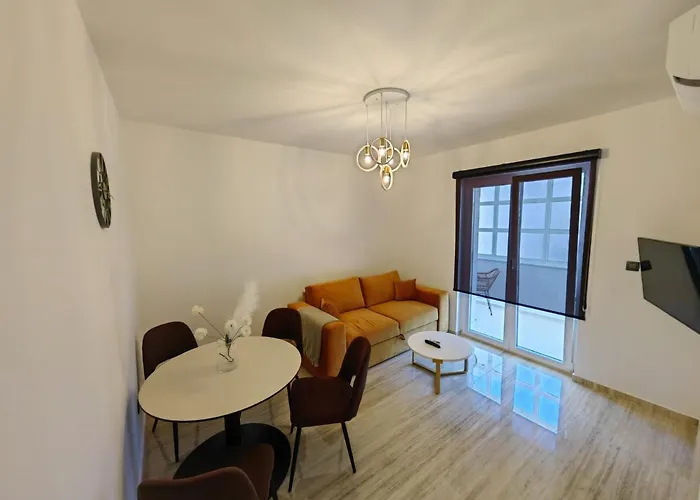 Zvoncica Deluxe Apartamento Vodice