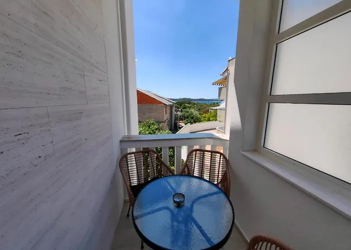 Zvoncica Deluxe Apartman *