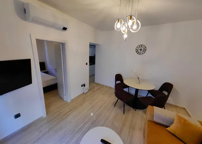Zvoncica Deluxe Apartman *
